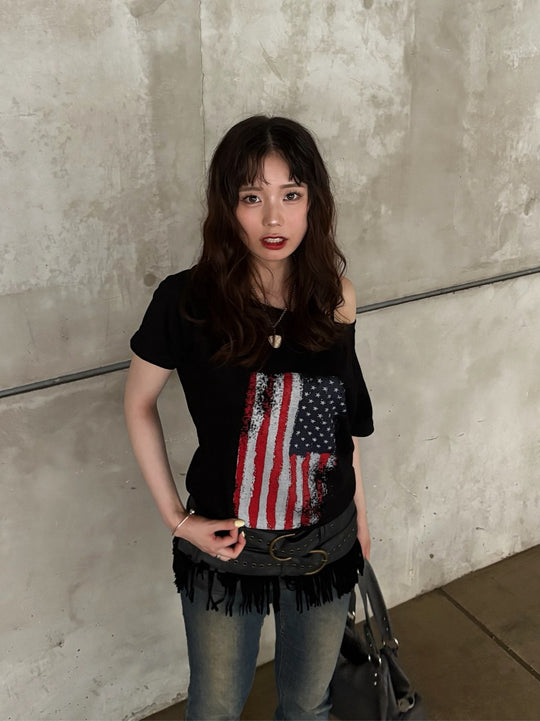 フラッグプリントオフショルダーTシャツ　MH007