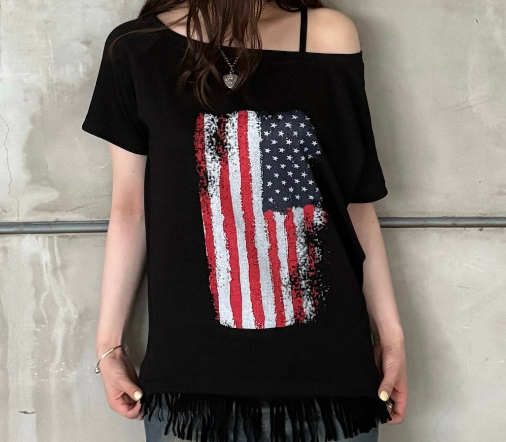 フラッグプリントオフショルダーTシャツ　MH007